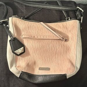 Beautiful Faux Leather Jessica Simpson Collection Shoulder Or Crossbody Bag